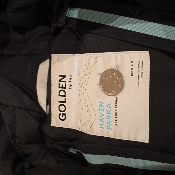 TNA parka size M - Picture 1 of 3